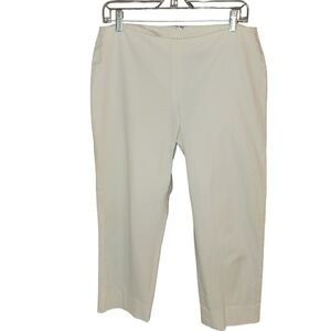 DKNY Capri pants white 12